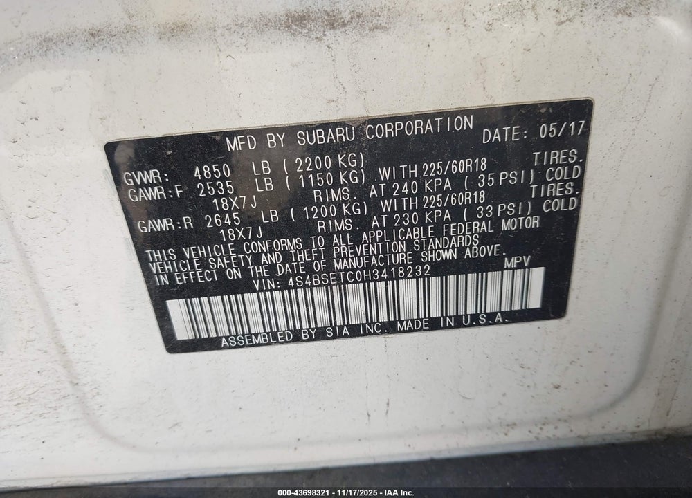 2017 SUBARU OUTBACK 3.6R TOURING VIN: 4S4BSETC0H3418232