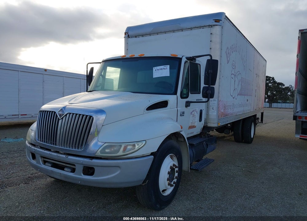 2006 INTERNATIONAL 4000 4300 VIN: 1HTMMAAL66H224536
