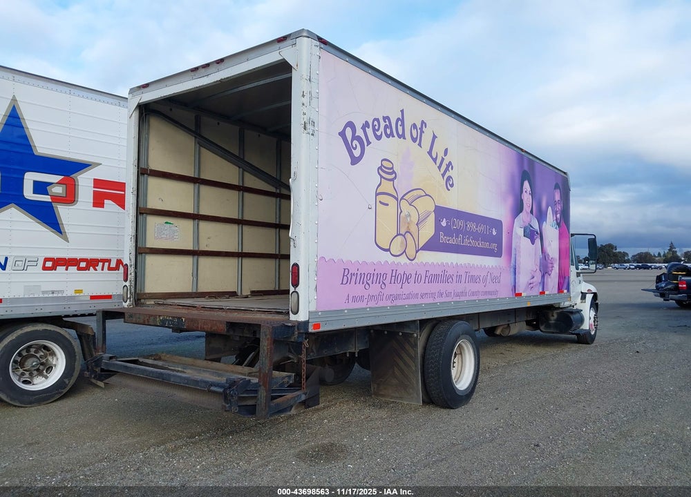 2006 INTERNATIONAL 4000 4300 VIN: 1HTMMAAL66H224536