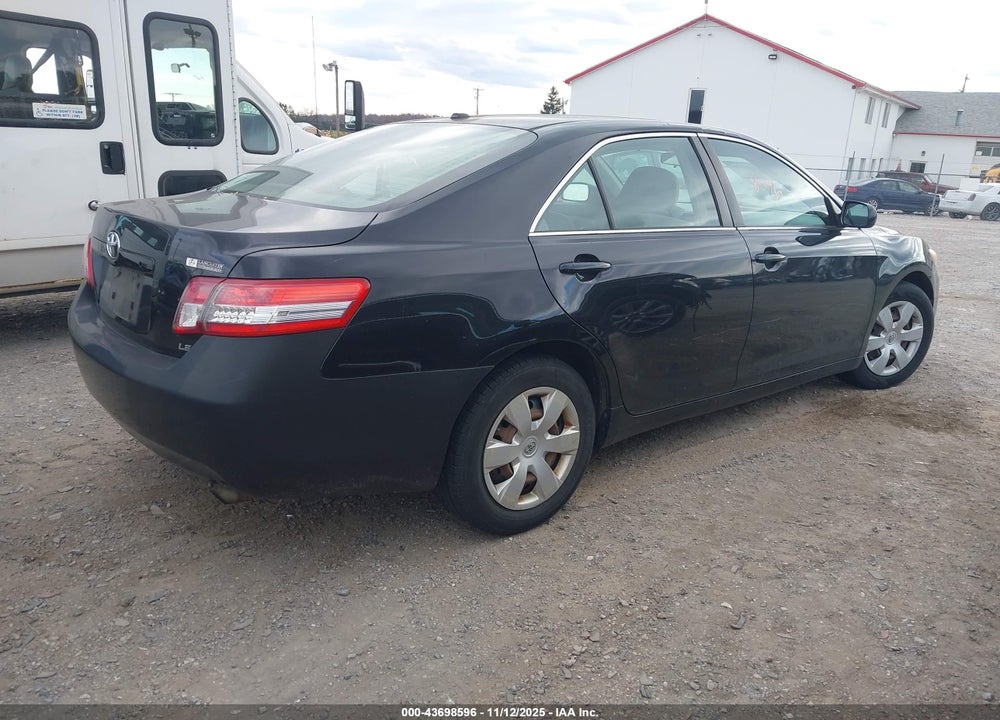 2011 TOYOTA CAMRY LE VIN: 4T1BF3EK9BU140929
