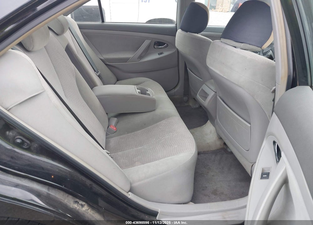2011 TOYOTA CAMRY LE VIN: 4T1BF3EK9BU140929