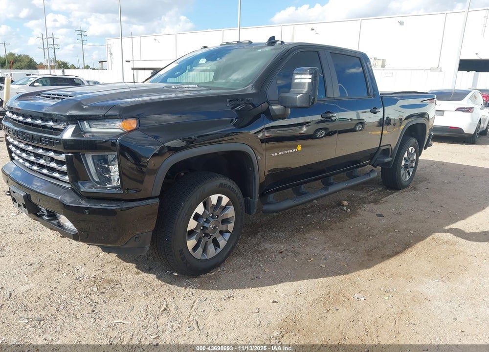 2021 CHEVROLET SILVERADO 2500HD 4WD  STANDARD BED LTZ VIN: 1GC4YPEY2MF124713