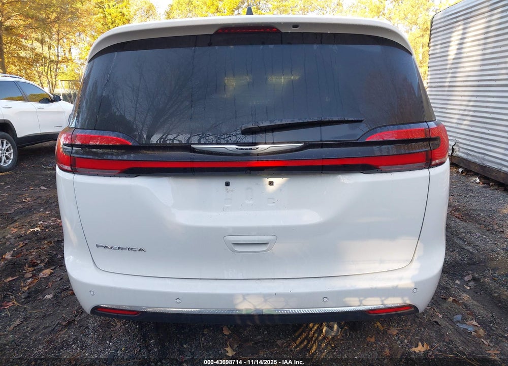 2025 CHRYSLER PACIFICA SELECT VIN: 2C4RC1BG7SR555910