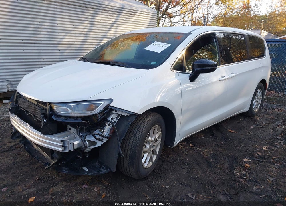 2025 CHRYSLER PACIFICA SELECT VIN: 2C4RC1BG7SR555910