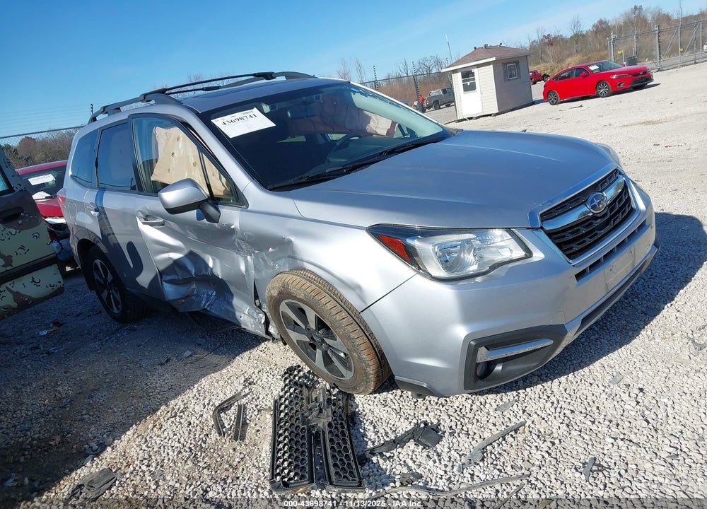 2018 SUBARU FORESTER 2.5I PREMIUM VIN: JF2SJAGC6JH599146