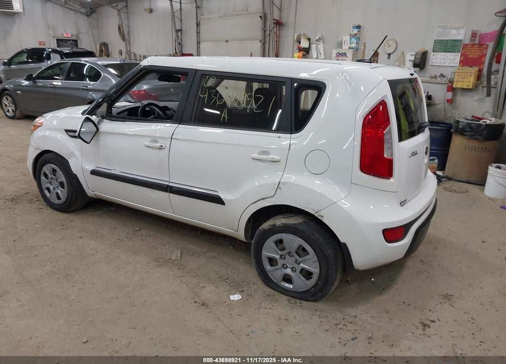 2013 KIA SOUL VIN: KNDJT2A53D7528744