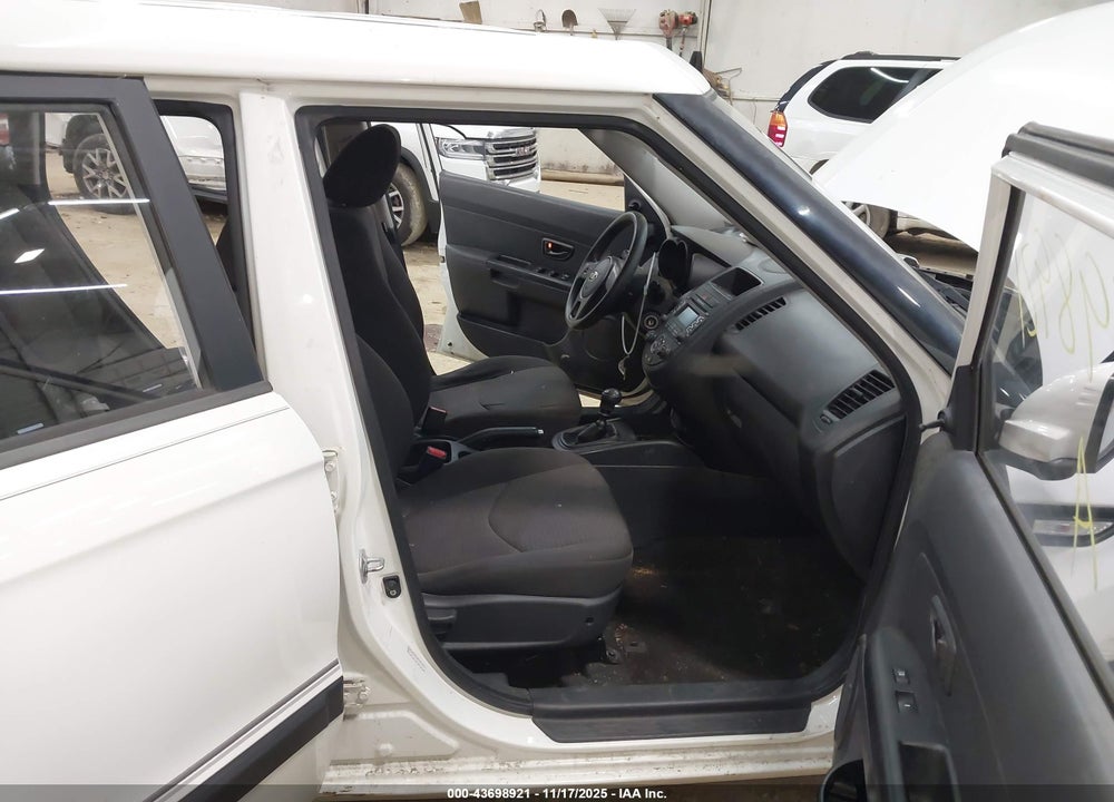 2013 KIA SOUL VIN: KNDJT2A53D7528744