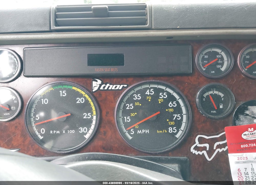 2000 FREIGHTLINER CONVENTIONAL FLC120 VIN: 1FUYSSEB0YLB23533