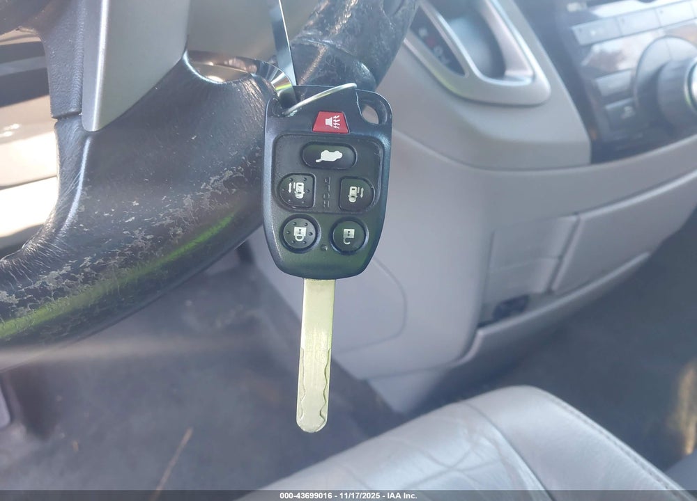2011 HONDA ODYSSEY TOURING/TOURING ELITE VIN: 5FNRL5H94BB013434