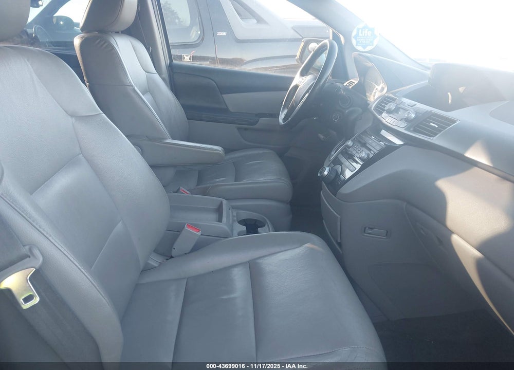 2011 HONDA ODYSSEY TOURING/TOURING ELITE VIN: 5FNRL5H94BB013434