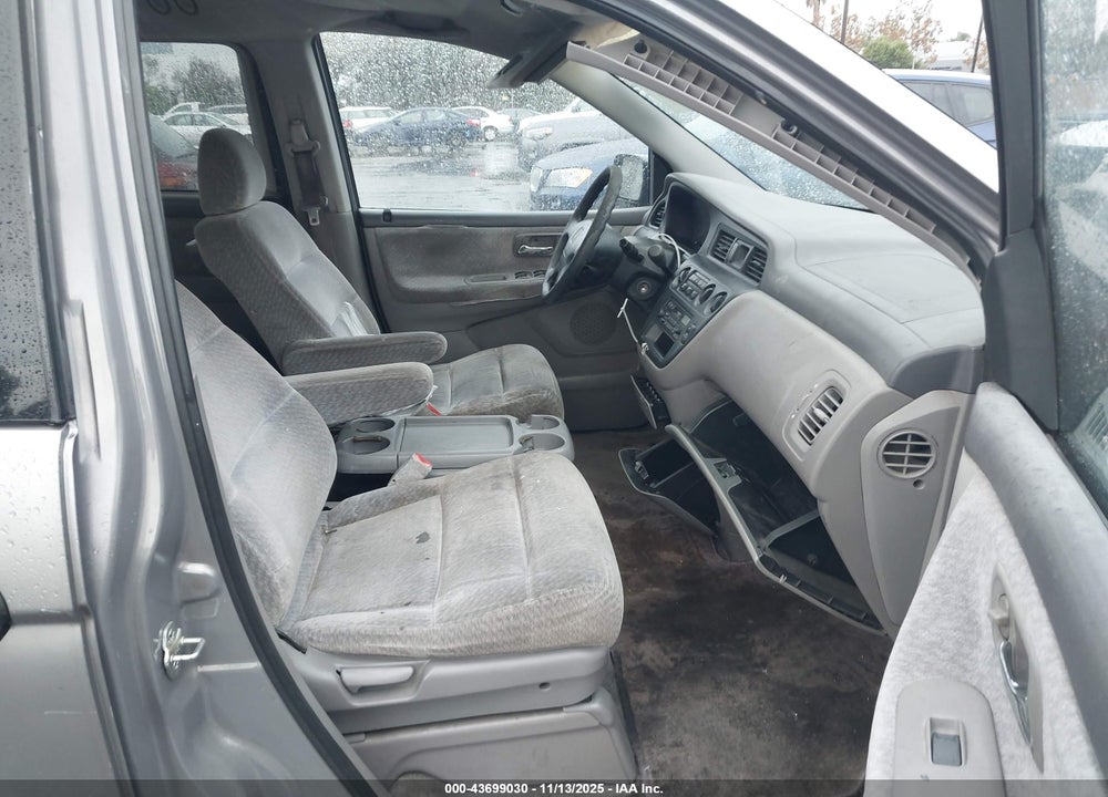 2000 HONDA ODYSSEY LX VIN: 2HKRL185XYH593336