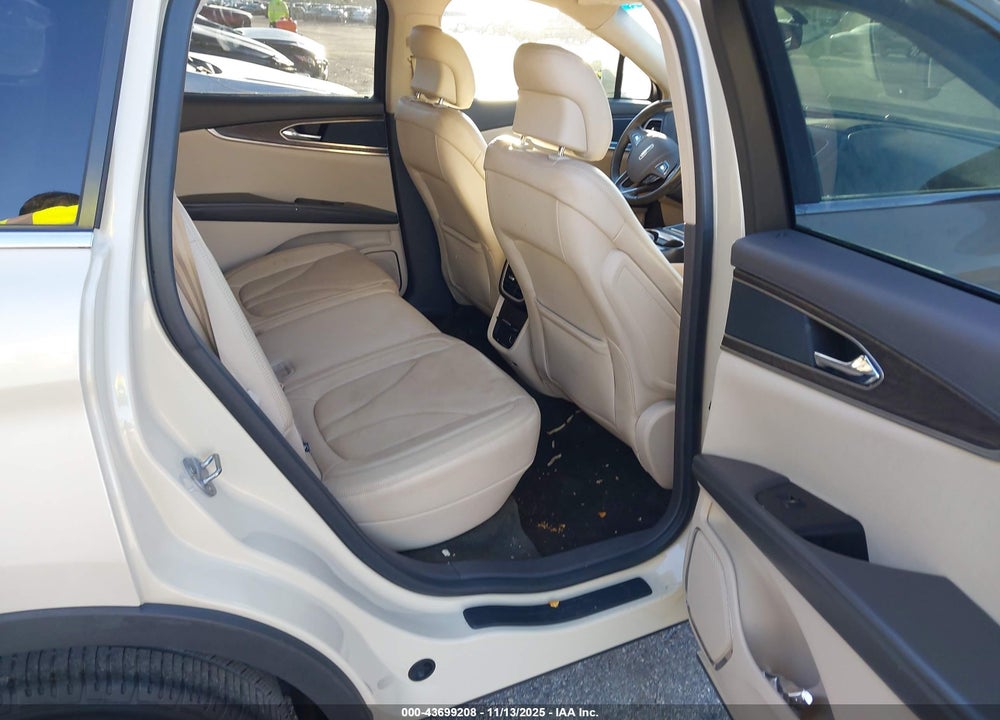 2016 LINCOLN MKX RESERVE VIN: 2LMTJ6LR1GBL62743