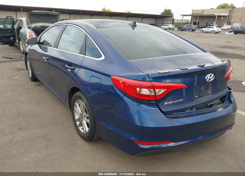 2016 HYUNDAI SONATA SE VIN: 5NPE24AF8GH326524