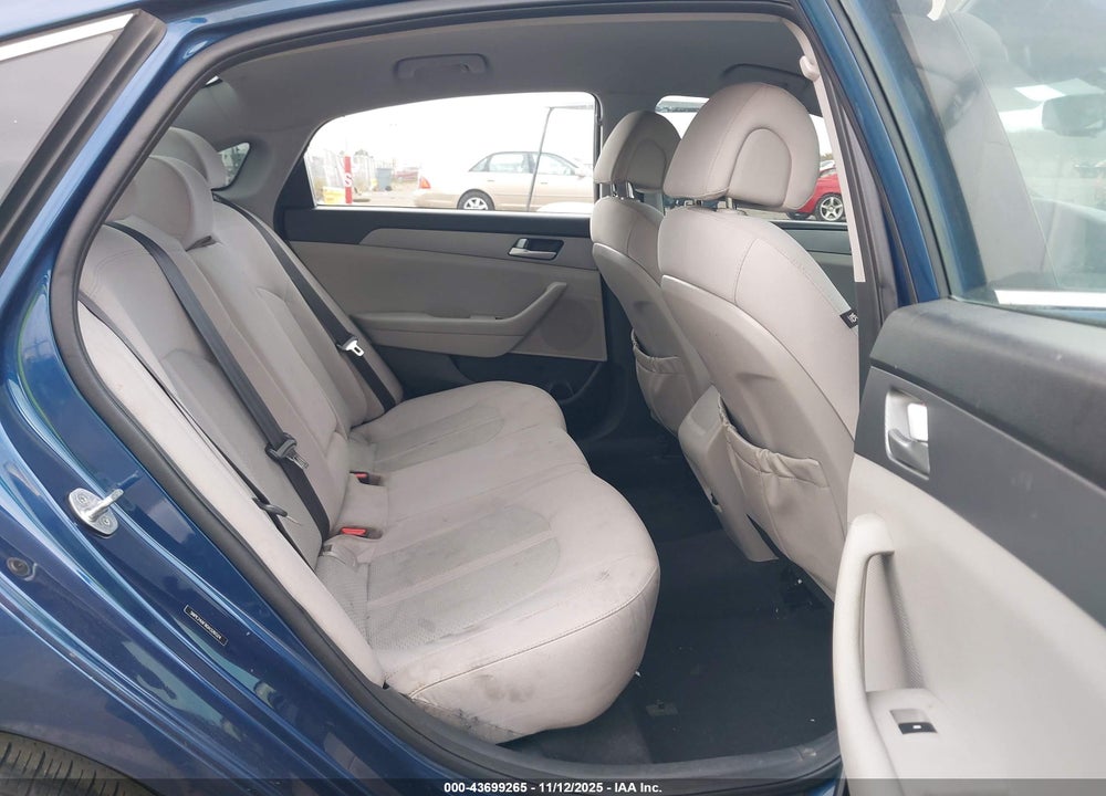 2016 HYUNDAI SONATA SE VIN: 5NPE24AF8GH326524