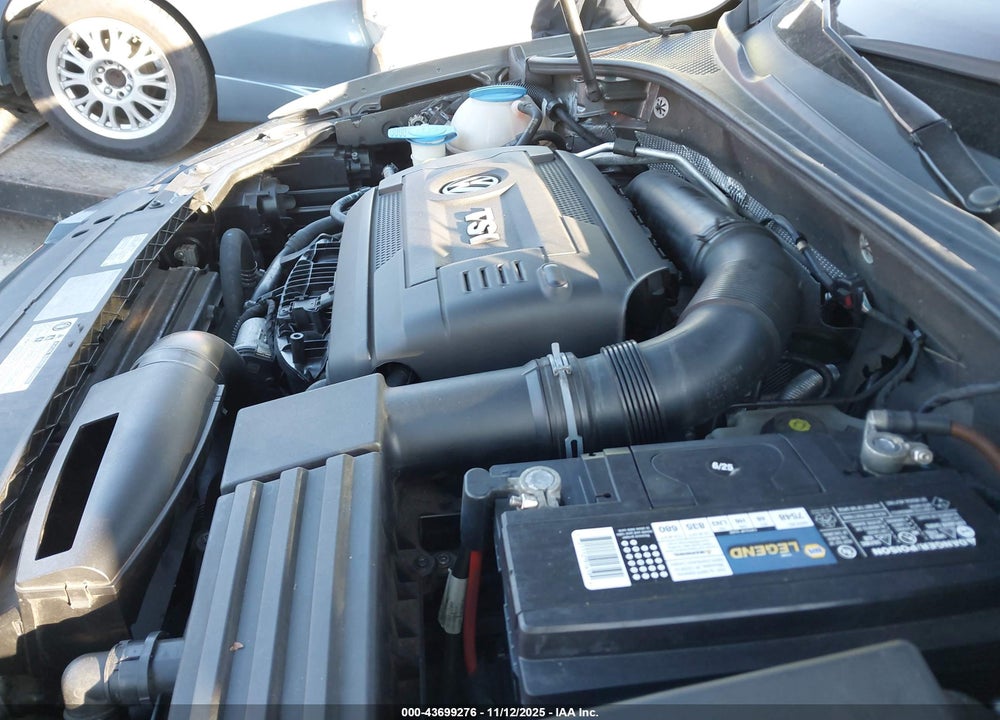 2014 VOLKSWAGEN PASSAT VIN: 1VWBT7A32EC077182