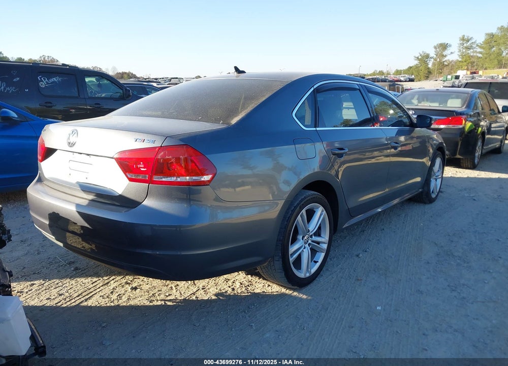 2014 VOLKSWAGEN PASSAT VIN: 1VWBT7A32EC077182