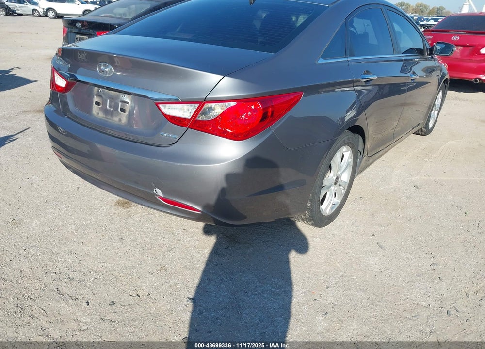 2011 HYUNDAI SONATA LIMITED VIN: 5NPEC4AC4BH294554
