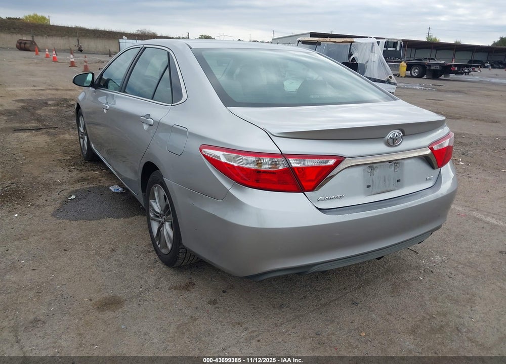 2016 TOYOTA CAMRY SE VIN: 4T1BF1FK1GU500852