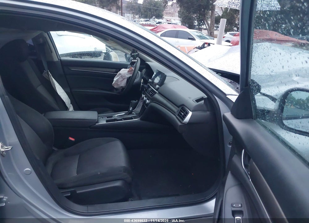 2019 HONDA ACCORD VIN: 1HGCV1F1XKA140091