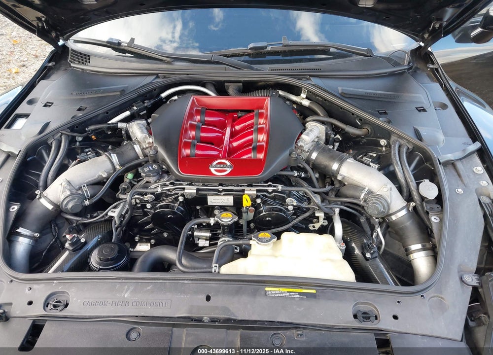 2017 NISSAN GT-R PREMIUM VIN: JN1AR5EF2HM820995