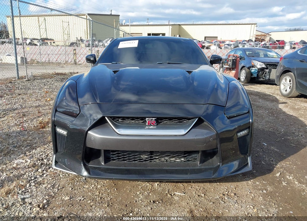 2017 NISSAN GT-R PREMIUM VIN: JN1AR5EF2HM820995