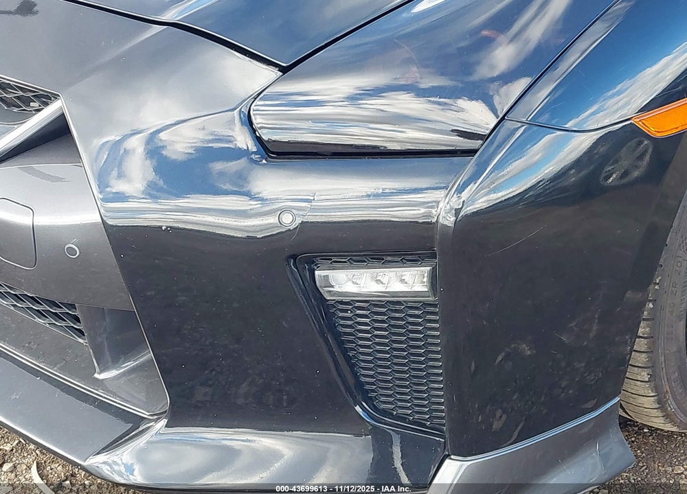 2017 NISSAN GT-R PREMIUM VIN: JN1AR5EF2HM820995