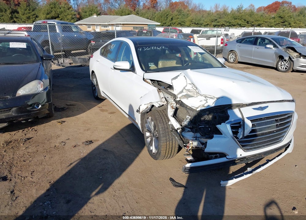 2015 HYUNDAI GENESIS 3.8 VIN: KMHGN4JE2FU057024