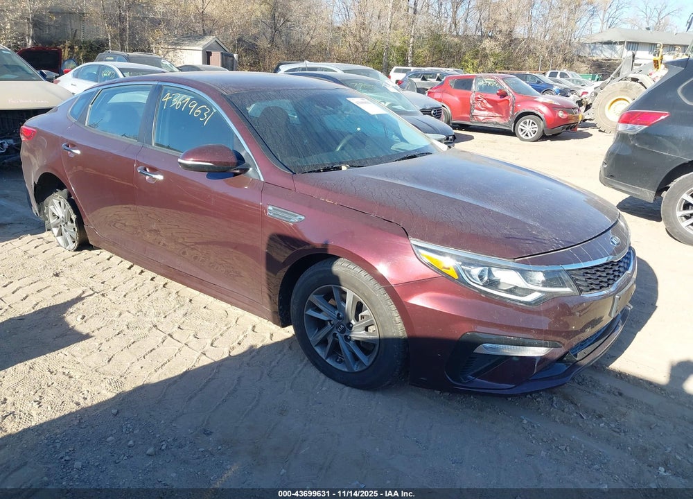 2019 KIA OPTIMA LX VIN: 5XXGT4L34KG305652