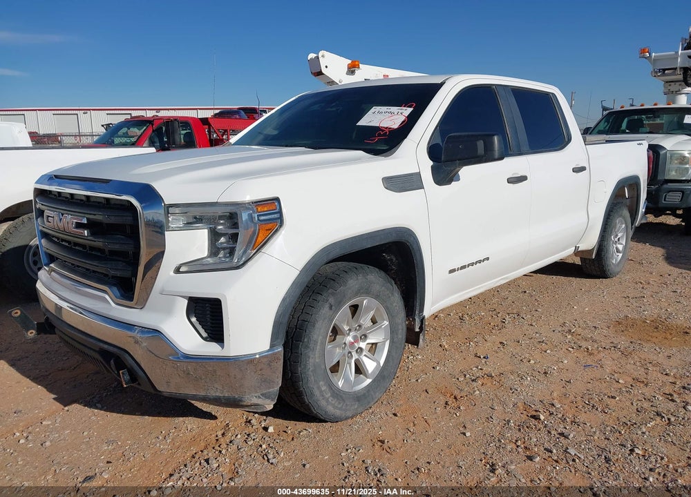 2021 GMC SIERRA 1500 4WD  SHORT BOX VIN: 3GTU9AEF1MG253307