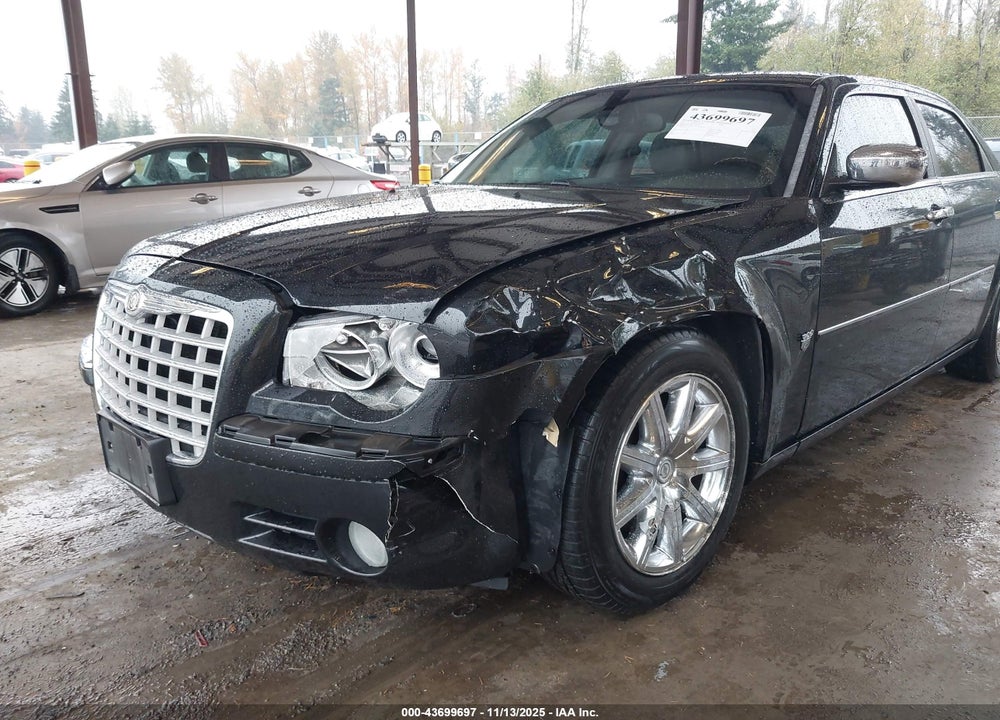 2007 CHRYSLER 300C VIN: 2C3KA63H37H876937