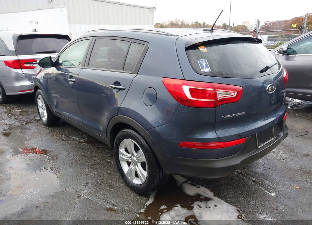 2011 KIA SPORTAGE LX VIN: KNDPB3A20B7029275