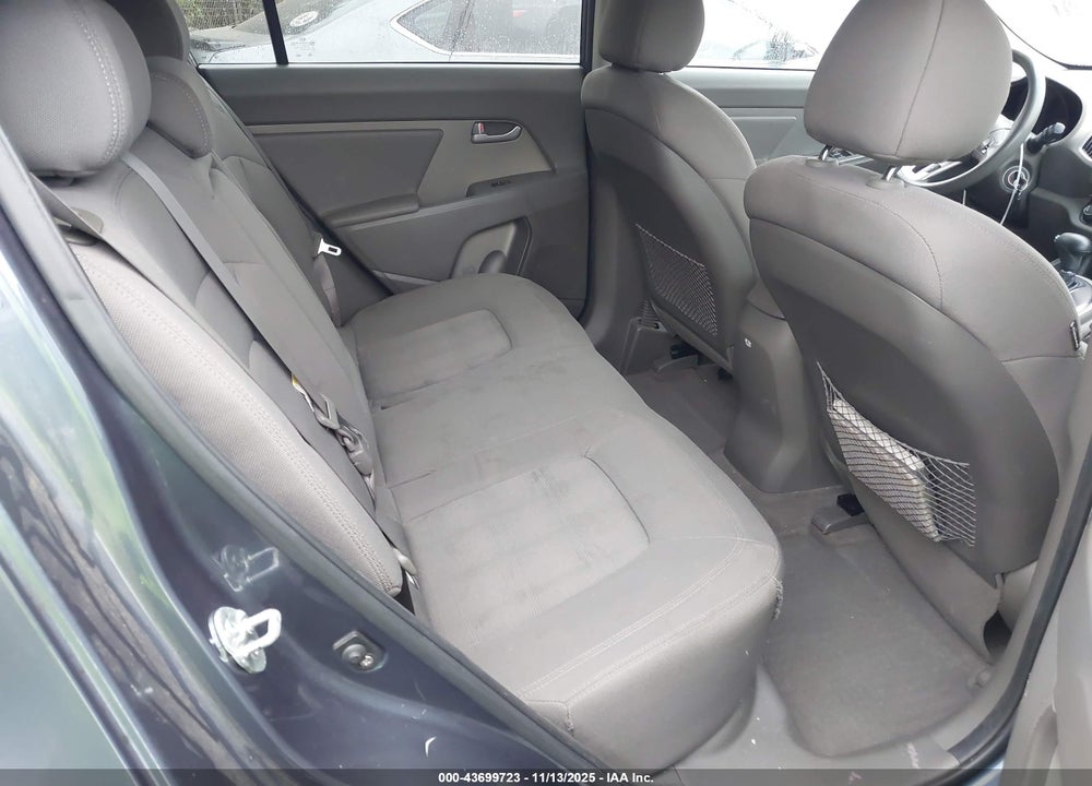 2011 KIA SPORTAGE LX VIN: KNDPB3A20B7029275