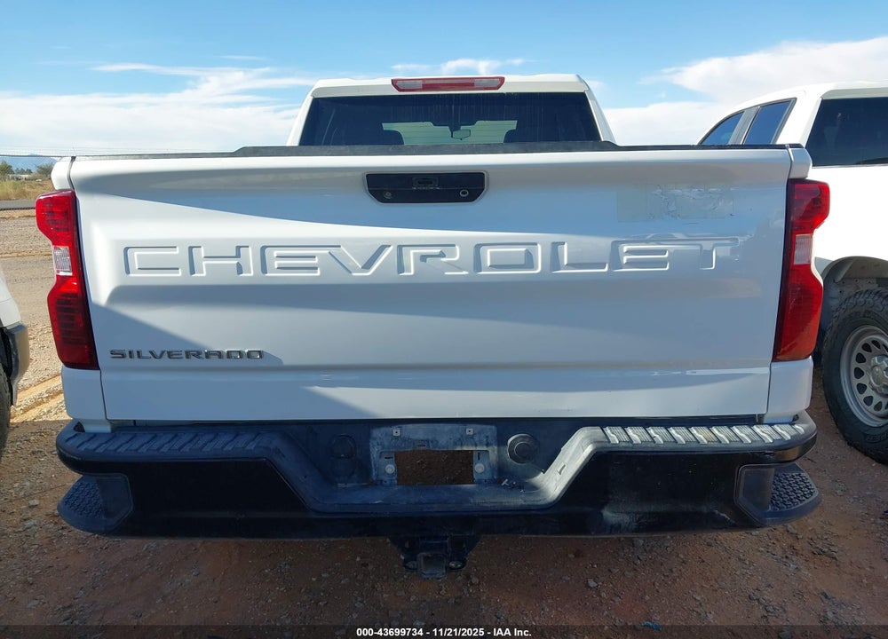 2021 CHEVROLET SILVERADO 1500 4WD STANDARD BED WT VIN: 1GCRYAEF5MZ322685