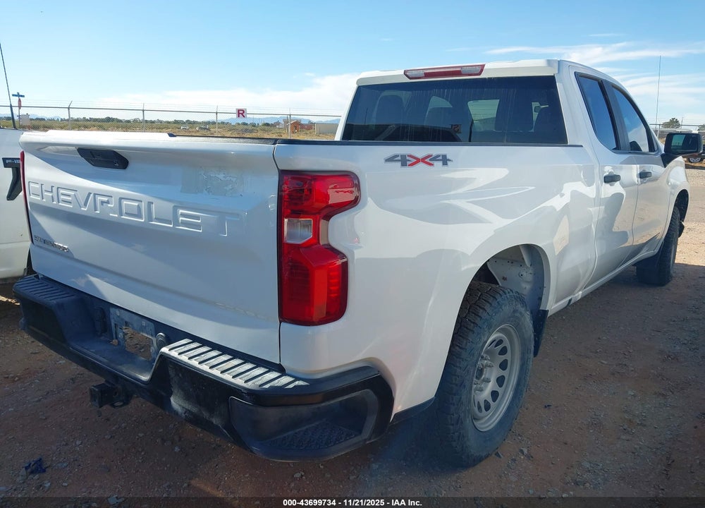 2021 CHEVROLET SILVERADO 1500 4WD STANDARD BED WT VIN: 1GCRYAEF5MZ322685