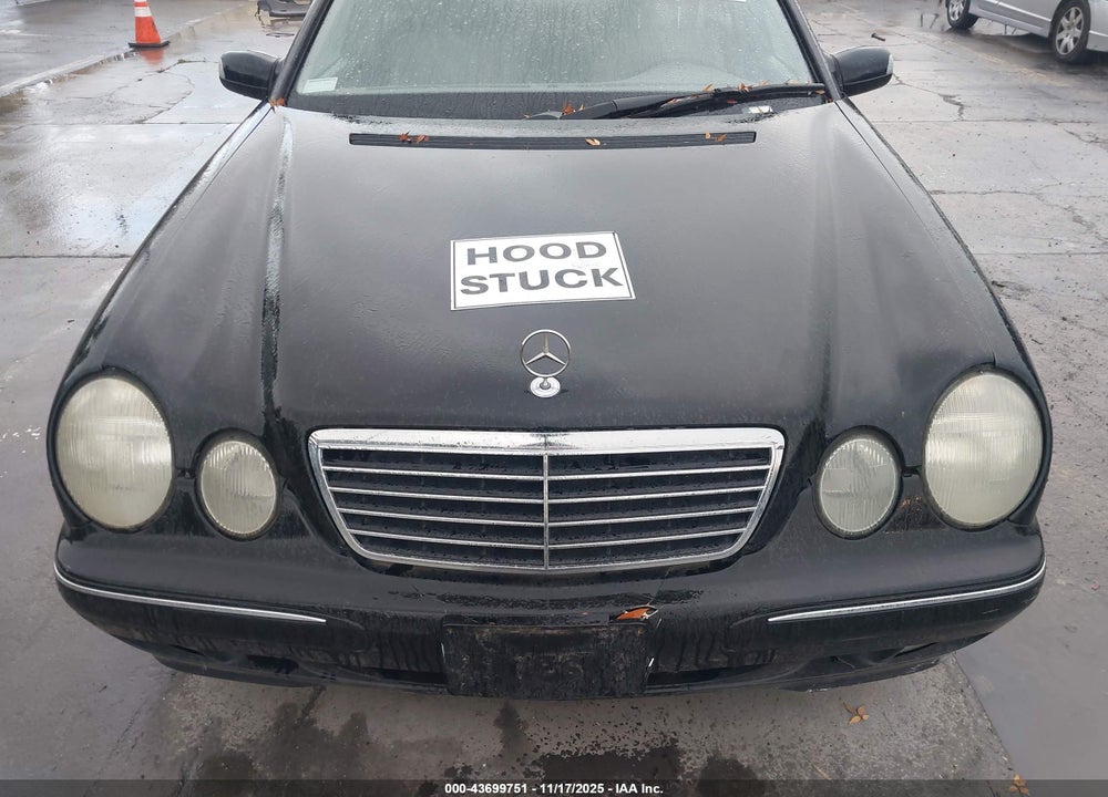 2000 MERCEDES-BENZ E 430 VIN: WDBJF70J4YB130785