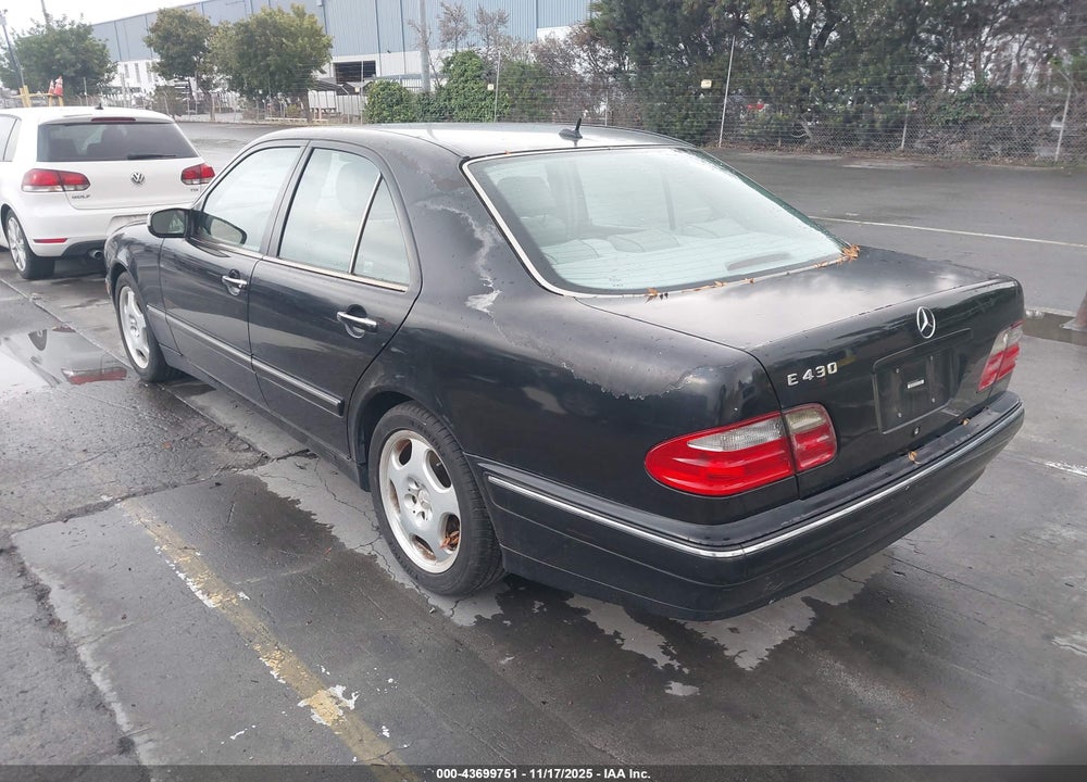 2000 MERCEDES-BENZ E 430 VIN: WDBJF70J4YB130785