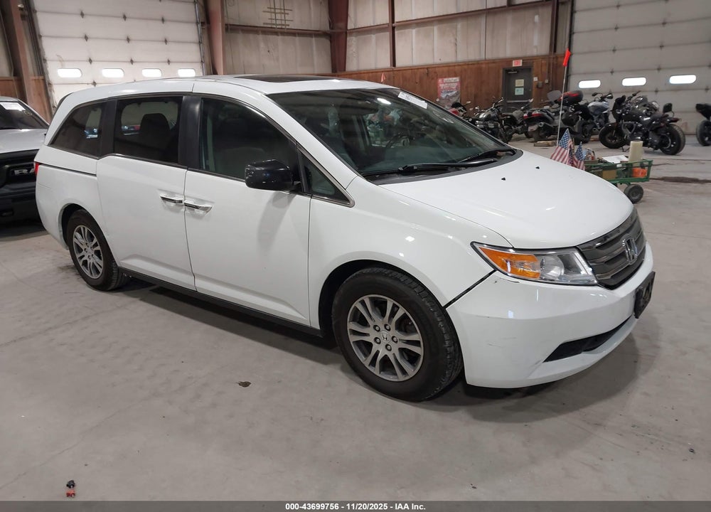 2013 HONDA ODYSSEY EX-L VIN: 5FNRL5H64DB060438