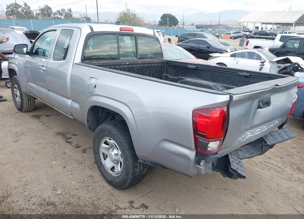 2018 TOYOTA TACOMA SR VIN: 5TFRX5GN0JX124361