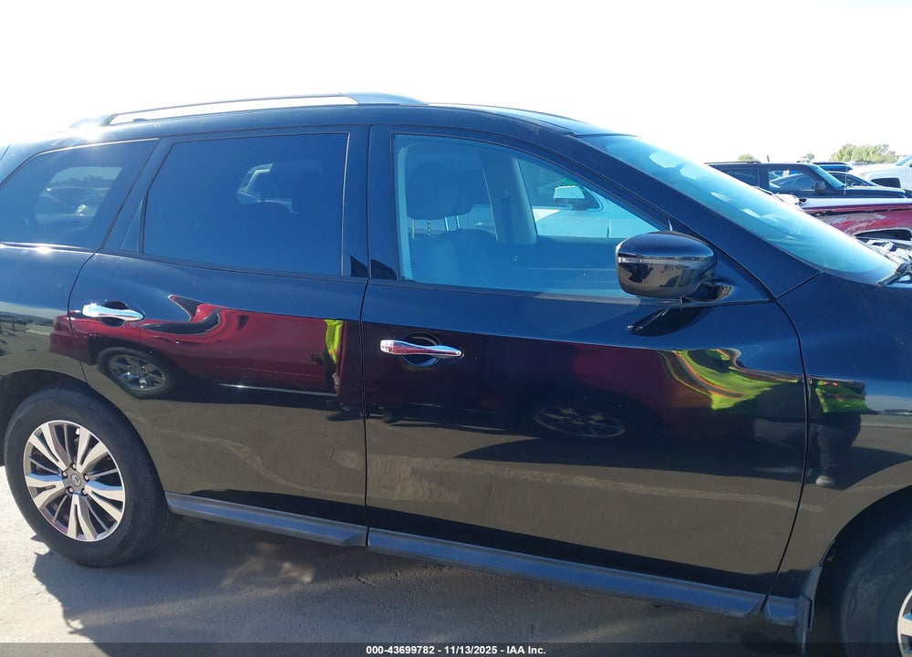 2019 NISSAN PATHFINDER S VIN: 5N1DR2MN6KC628909
