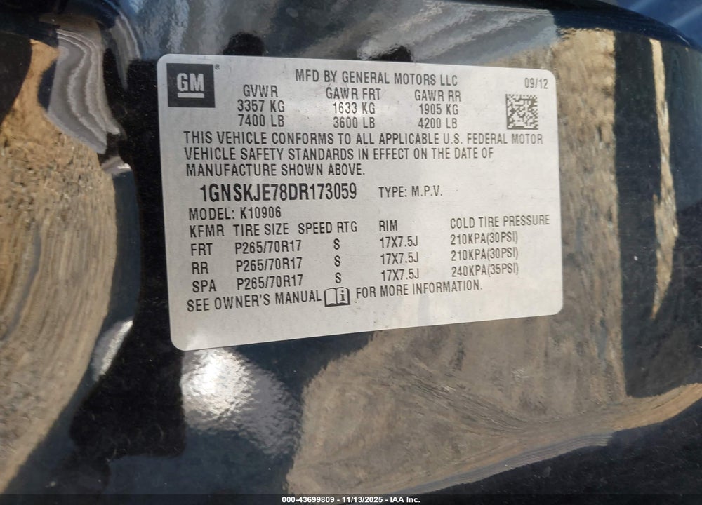 2013 CHEVROLET SUBURBAN 1500 LT VIN: 1GNSKJE78DR173059