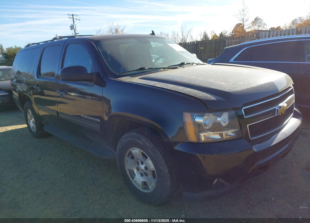 2013 CHEVROLET SUBURBAN 1500 LT VIN: 1GNSKJE78DR173059