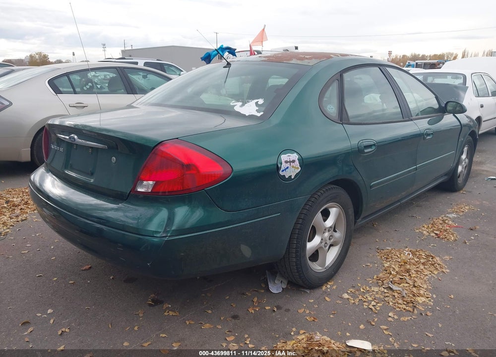 2000 FORD TAURUS SES VIN: 1FAFP5528YG153182