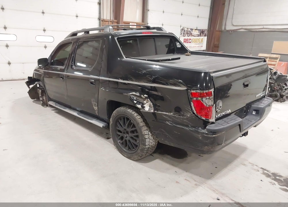 2012 HONDA RIDGELINE RTL VIN: 5FPYK1F53CB458182