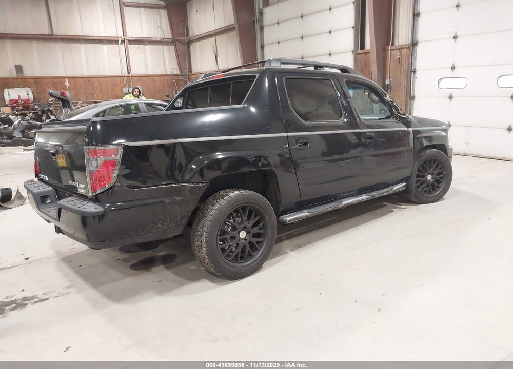 2012 HONDA RIDGELINE RTL VIN: 5FPYK1F53CB458182