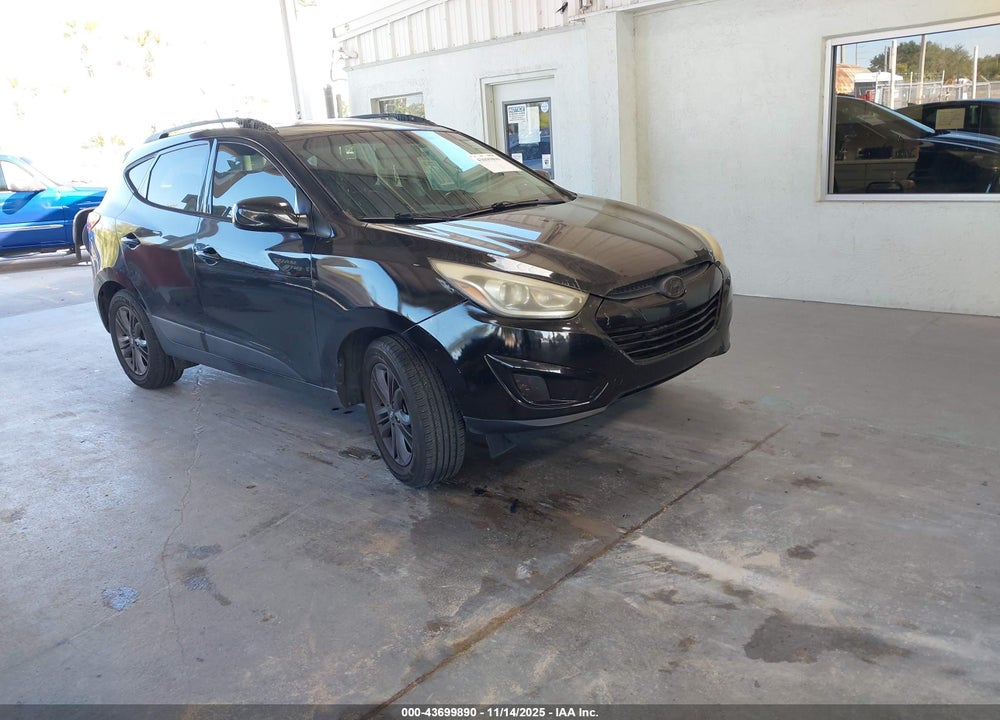 2015 HYUNDAI TUCSON SE VIN: KM8JUCAG8FU059865