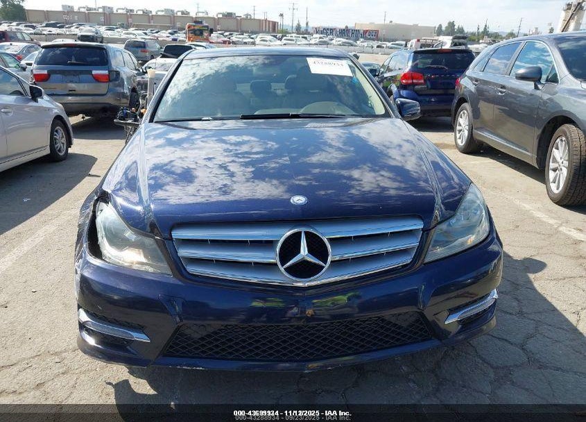 2013 MERCEDES-BENZ C 250 SPORT VIN: WDDGF4HB0DR298700