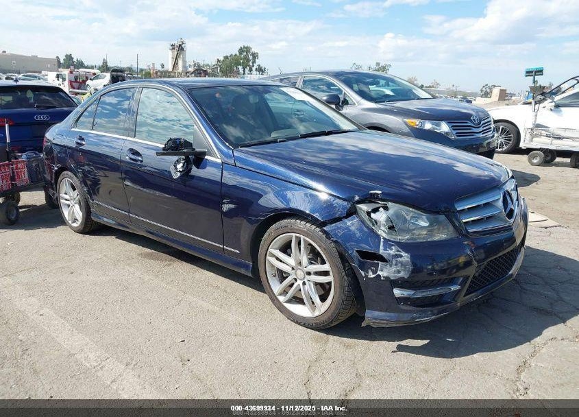 2013 MERCEDES-BENZ C 250 SPORT VIN: WDDGF4HB0DR298700