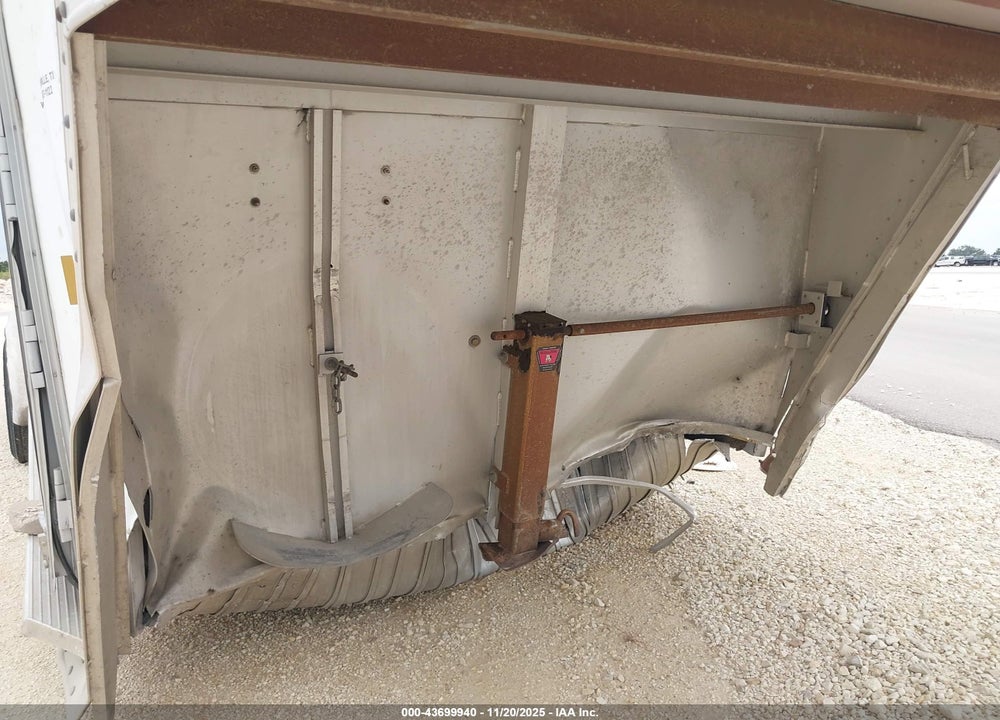 2006 EXXISS ALUMINUM TRAILERS OTHER VIN: 4LAAH202865036682