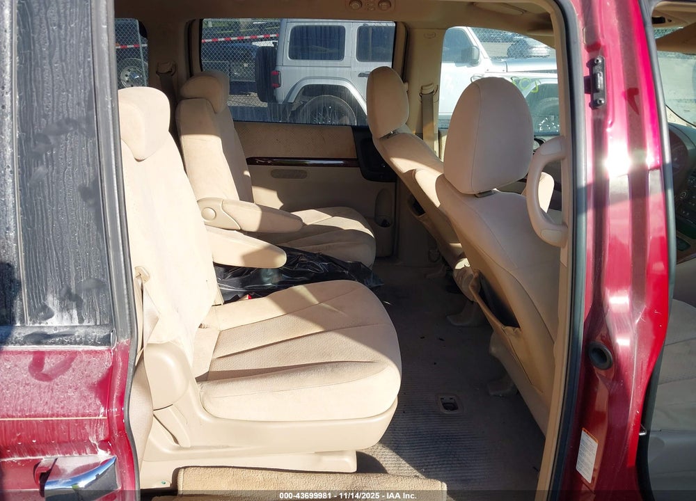 2007 HYUNDAI ENTOURAGE GLS/LIMITED/SE VIN: KNDMC233776021865
