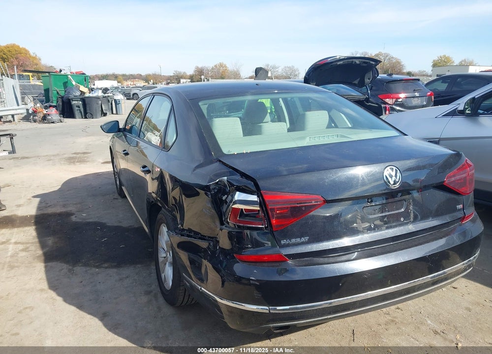 2018 VOLKSWAGEN PASSAT 2.0T R-LINE/2.0T S VIN: 1VWAA7A30JC014982